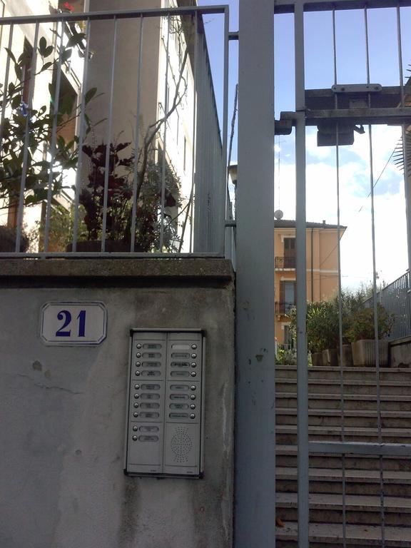 Mansarda Raggio Di Sole Bed & Breakfast Verona Exterior foto