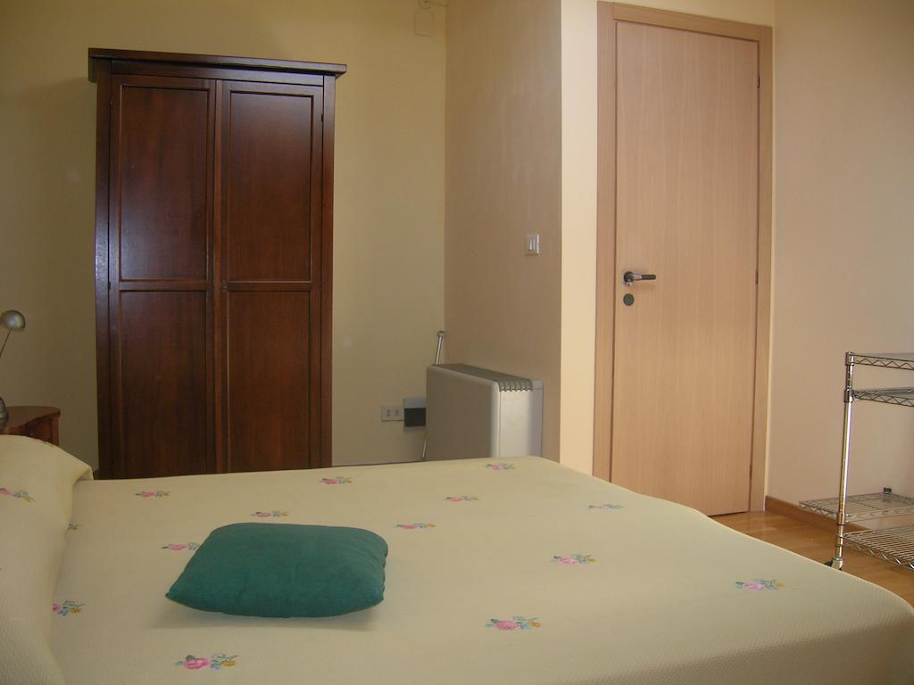 Mansarda Raggio Di Sole Bed & Breakfast Verona Cameră foto
